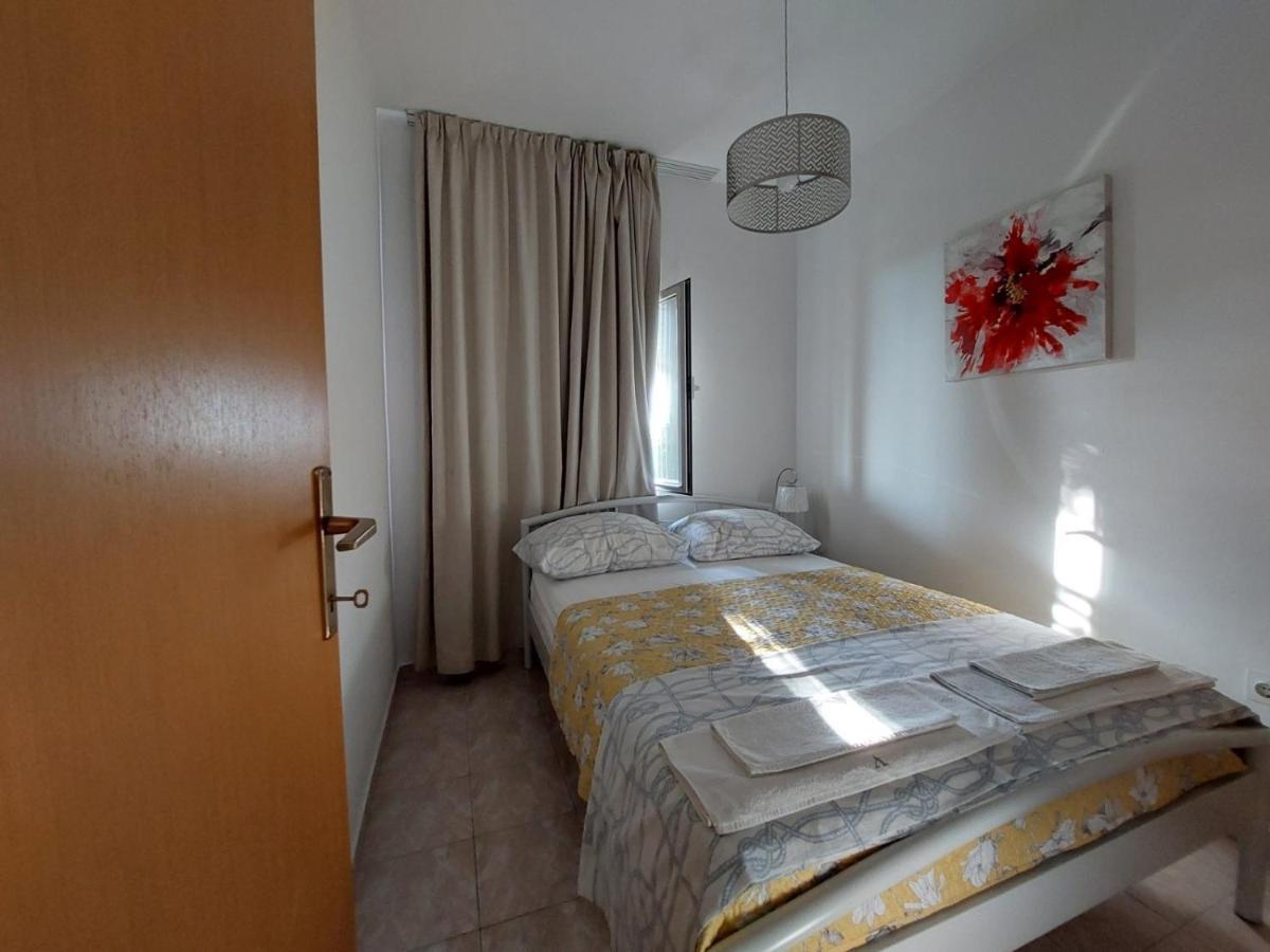 Apartments With A Parking Space Plat, Dubrovnik - 4776 Mlini Eksteriør bilde